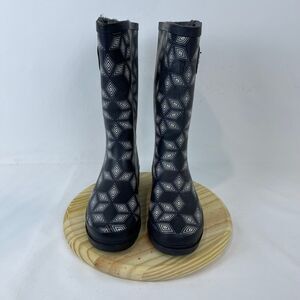 Western Chief Printed Tall Rain Boot (Cubique) | Size 7
